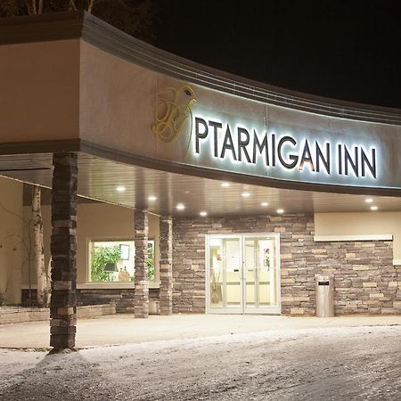 Ptarmigan Inn Hay River Exterior photo